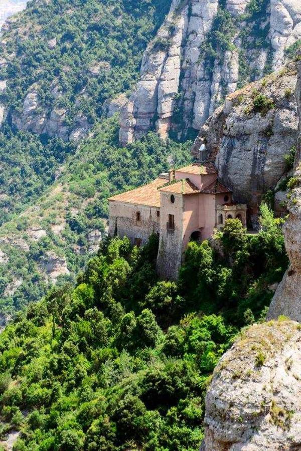 Xalet De La Muntanya El Brucmontserrat מראה חיצוני תמונה